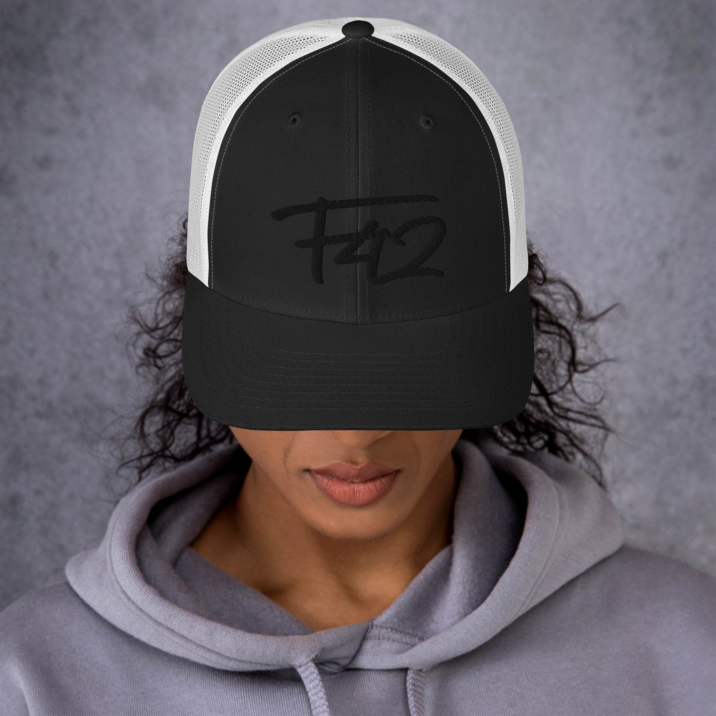 F42 Bl Trucker Cap