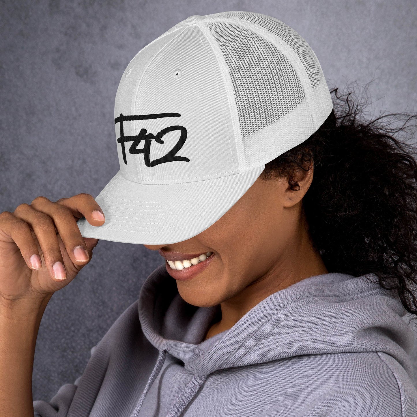 F42 Bl Trucker Cap